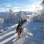 Langedrag Naturpark بيت خشبي